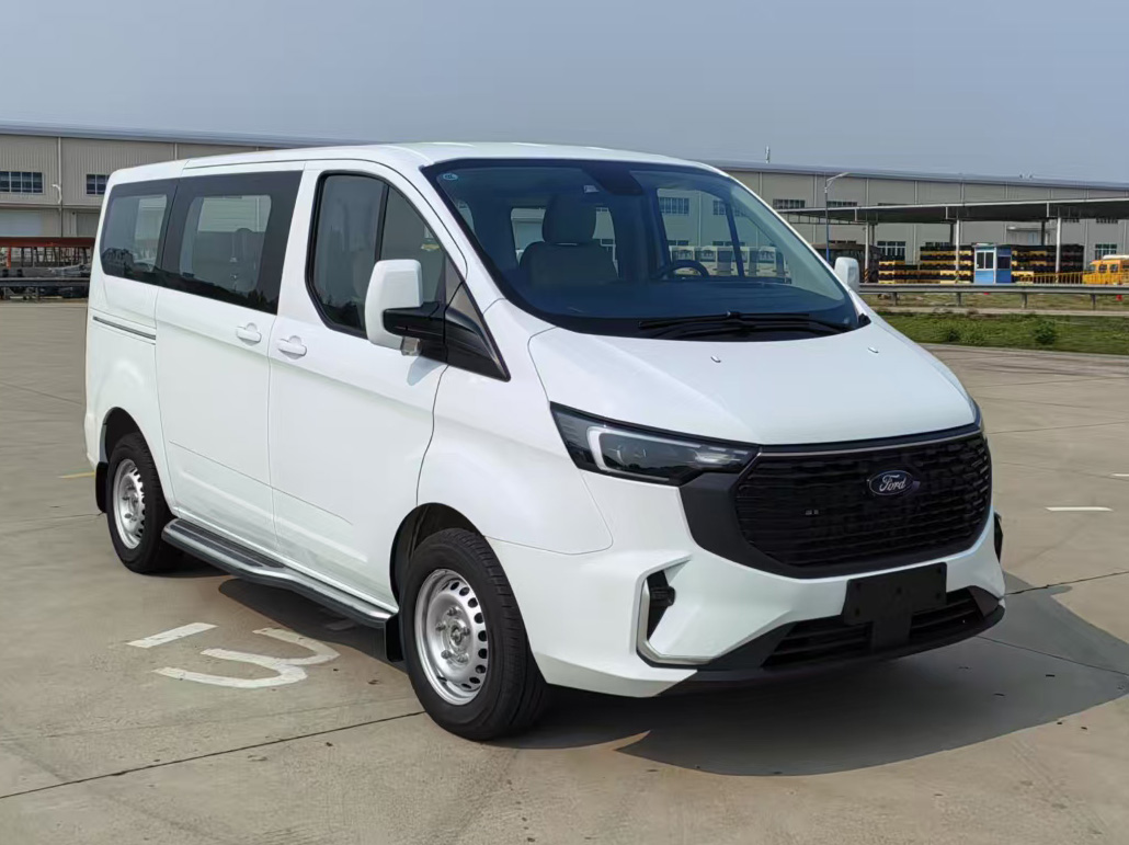 JMV5035XSW6型商務(wù)車圖片