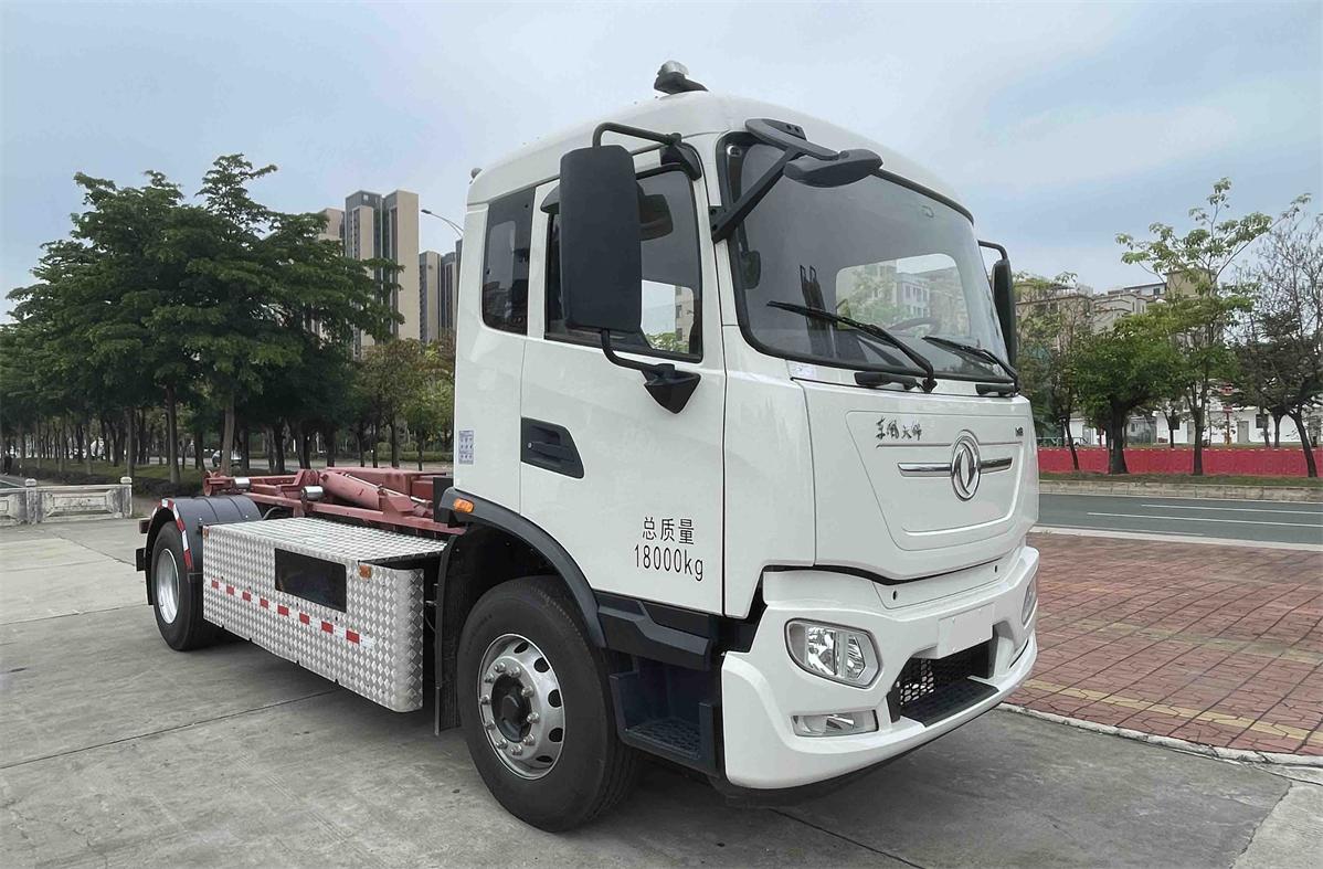東風(fēng)牌EQ5181ZXXSBEV純電動車廂可卸式垃圾車