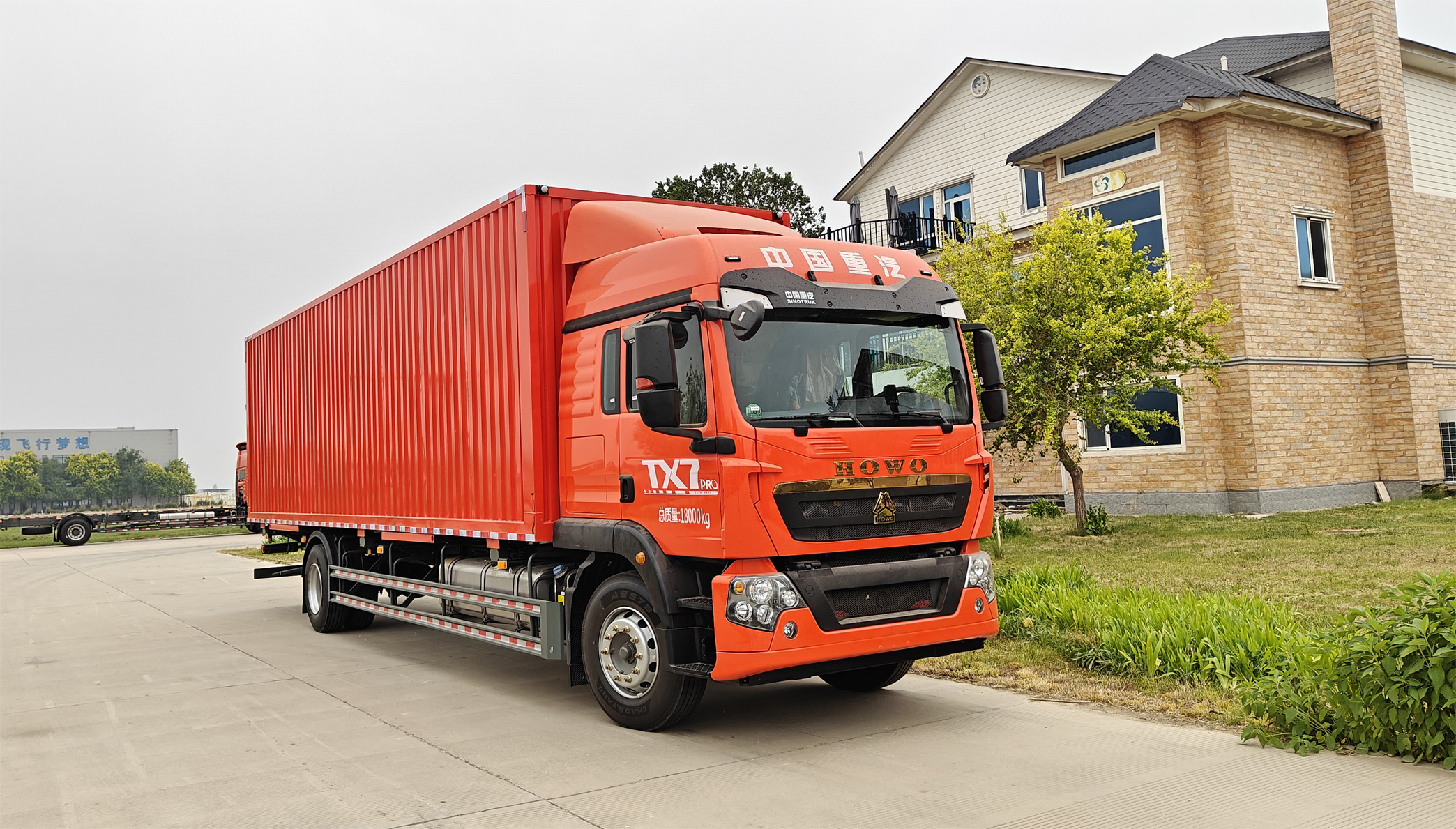 車(chē)廂可卸式汽車(chē)圖片