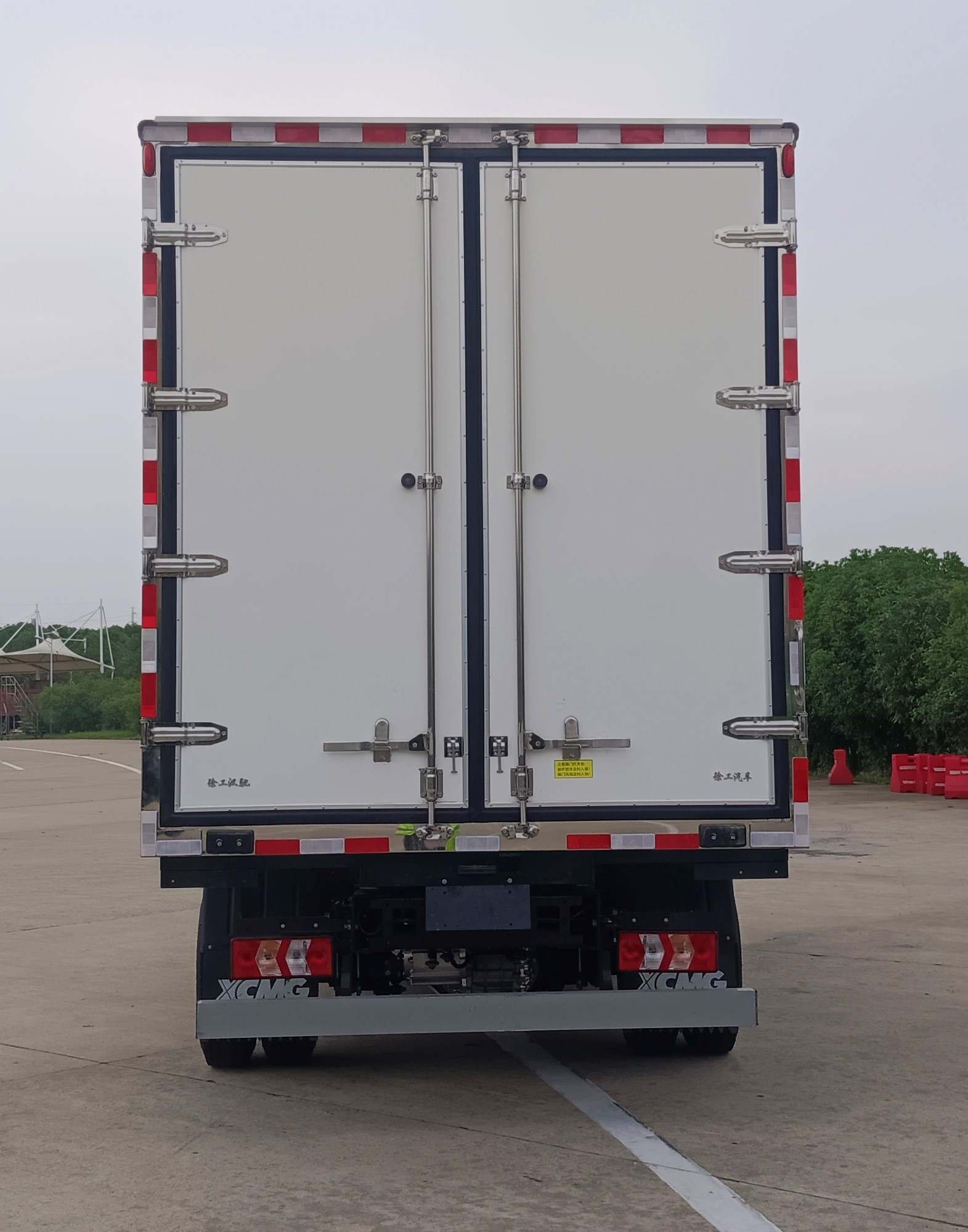 徐工牌XGA5046XLCBEVEA1純電動冷藏車公告圖片