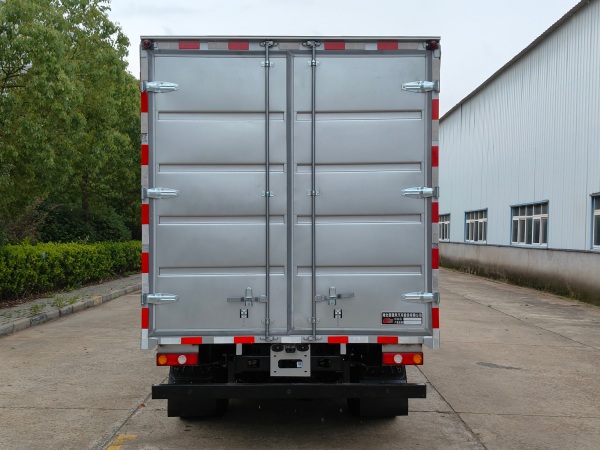 楚風(fēng)牌HQG5040XXYEVD53純電動(dòng)廂式貨車(chē)公告圖片