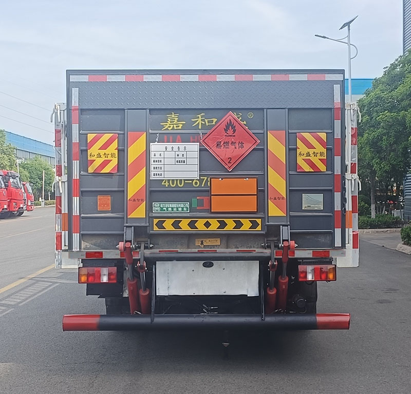 程力牌CL5121TQP6BXW氣瓶運輸車公告圖片