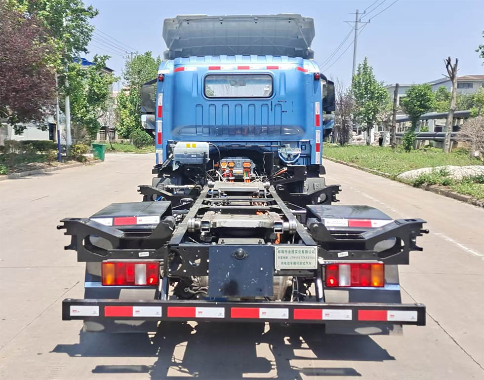 辛富坤牌JTH5047ZKXEVA0純電動車廂可卸式汽車公告圖片