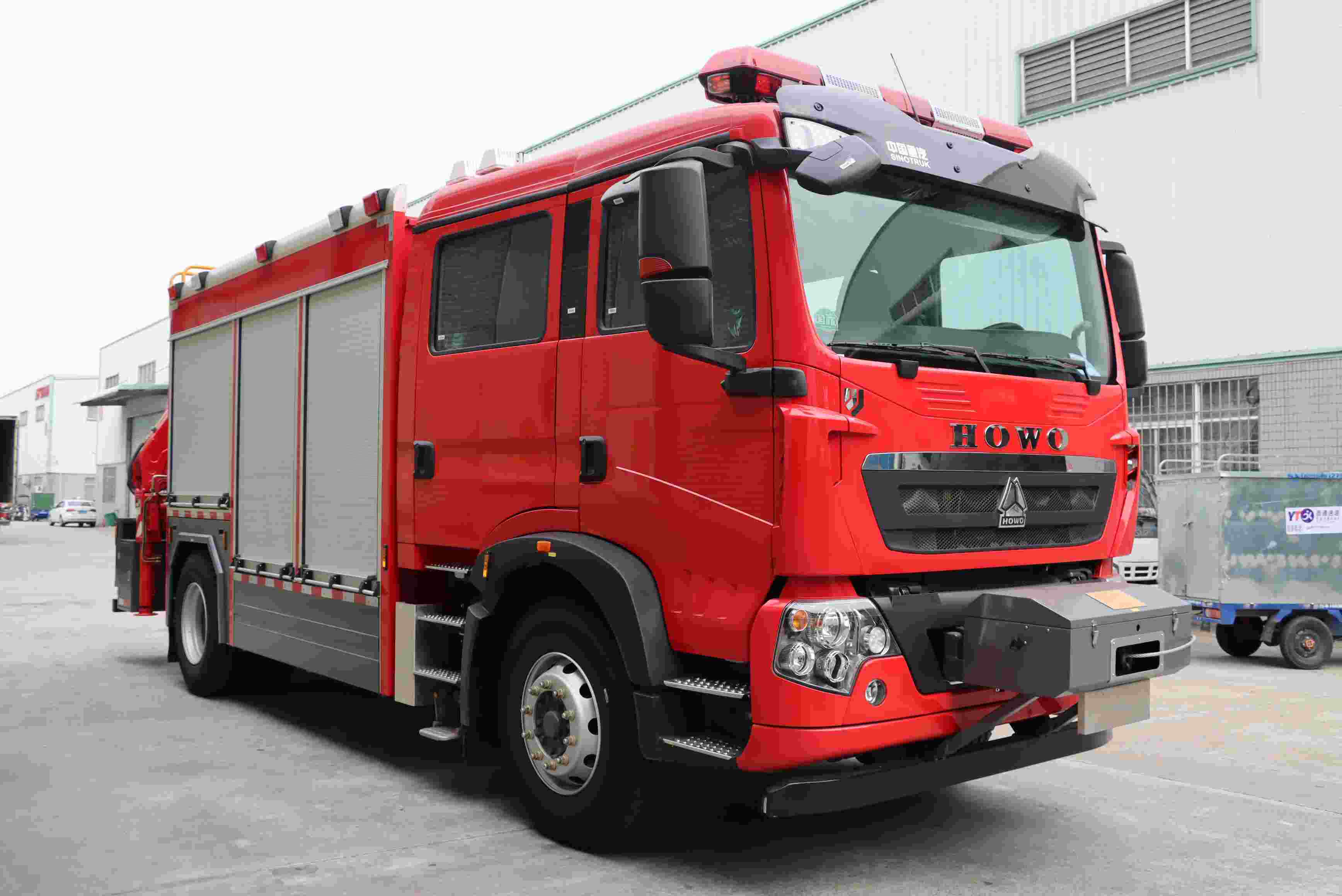 濟(jì)援牌SYX5140TXFJY140搶險(xiǎn)救援消防車