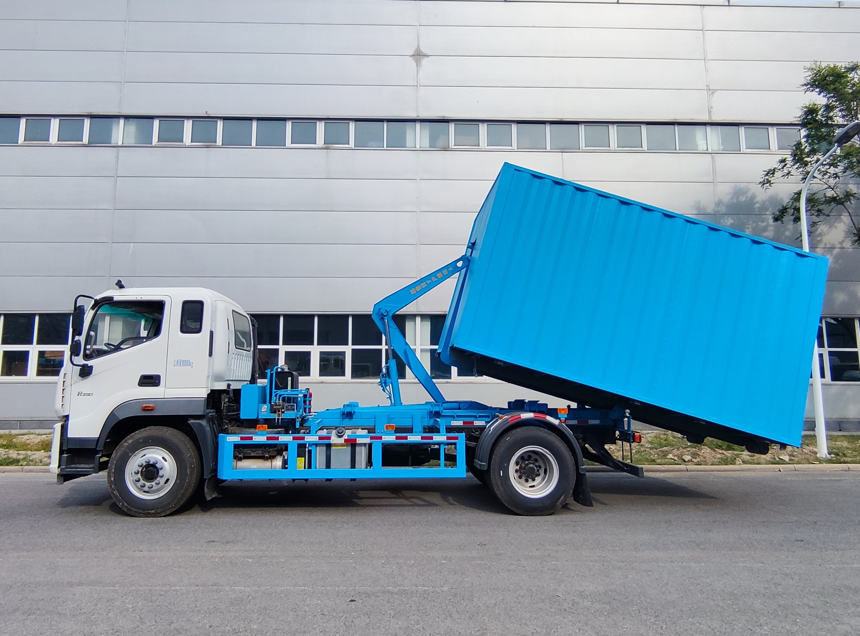 三興牌BSX5180ZKXB6A車廂可卸式汽車公告圖片