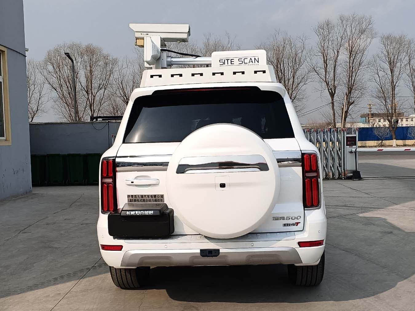 九瑞牌FZB5030XTXCCAPHEV插電式混合動(dòng)力通信車公告圖片