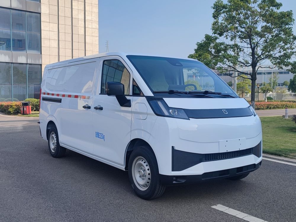 遠(yuǎn)程牌DNC5031XXYBEVGR6純電動(dòng)廂式貨車(chē)公告圖片