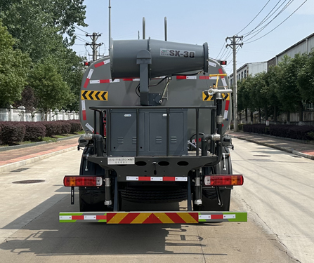乘威牌LRT5160GPSB6綠化噴灑車公告圖片