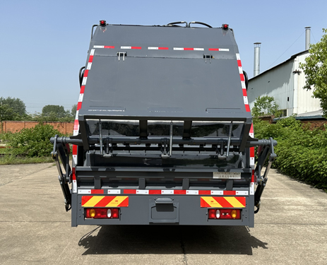 乘威牌LRT5180ZYSD6壓縮式垃圾車公告圖片