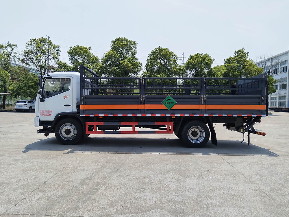 大力牌DLQ5125TQPEQ6氣瓶運輸車公告圖片