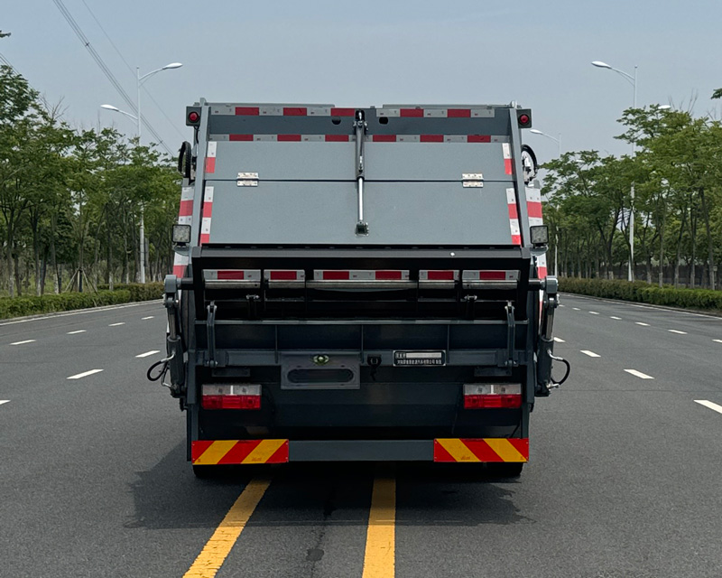犀重牌AXZ5122ZYSDFBEV純電動壓縮式垃圾車公告圖片