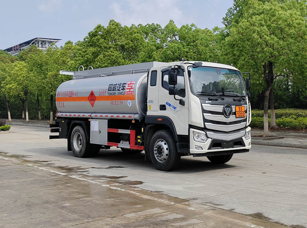 專威牌HTW5181GJYBMQ6加油車公告圖片