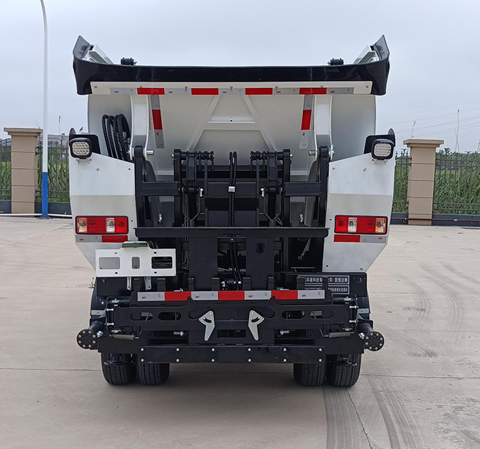 凱恒達牌HKD5040ZZZCABEV純電動自裝卸式垃圾車公告圖片