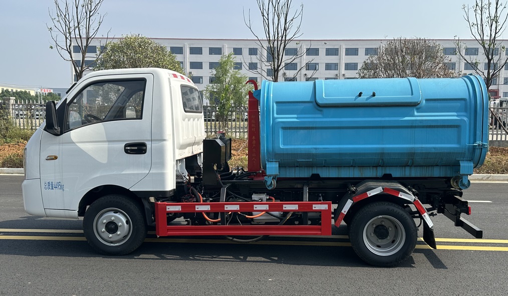 楚帝牌DCD5043ZXXZBBEV純電動車廂可卸式垃圾車公告圖片