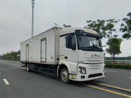 澳柯玛牌AKM5180XLCHFC冷藏车