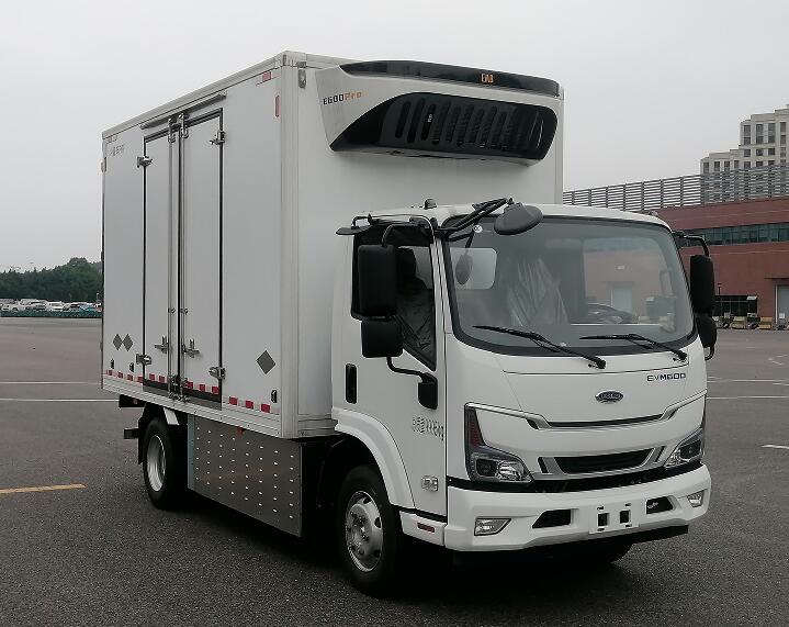 慶鈴牌(繁體)牌QL5100XLCBEVEYKA純電動冷藏車公告圖片