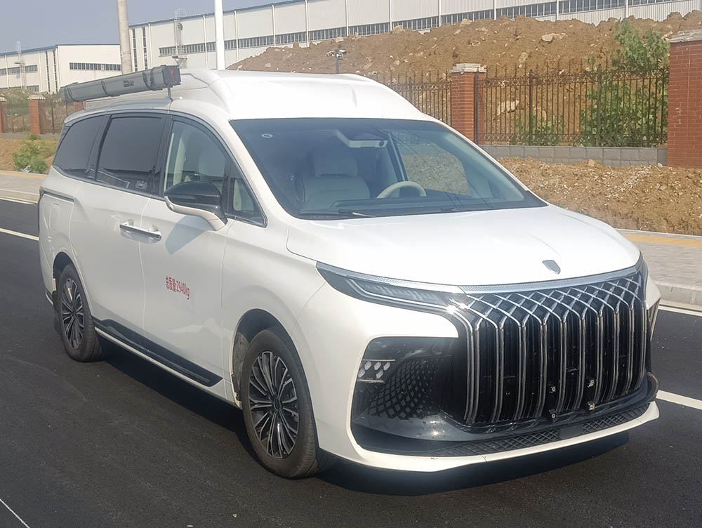 億多星牌WWW5030TSYLHEV插電式混合動力宿營車公告圖片