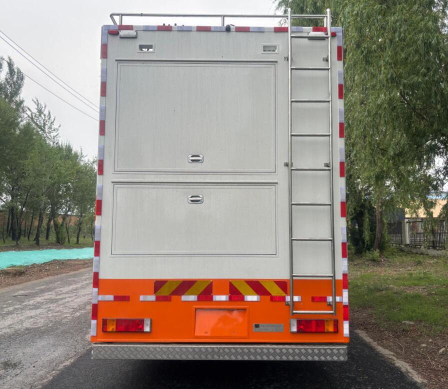 新橋牌BDK5140XZH01指揮車公告圖片