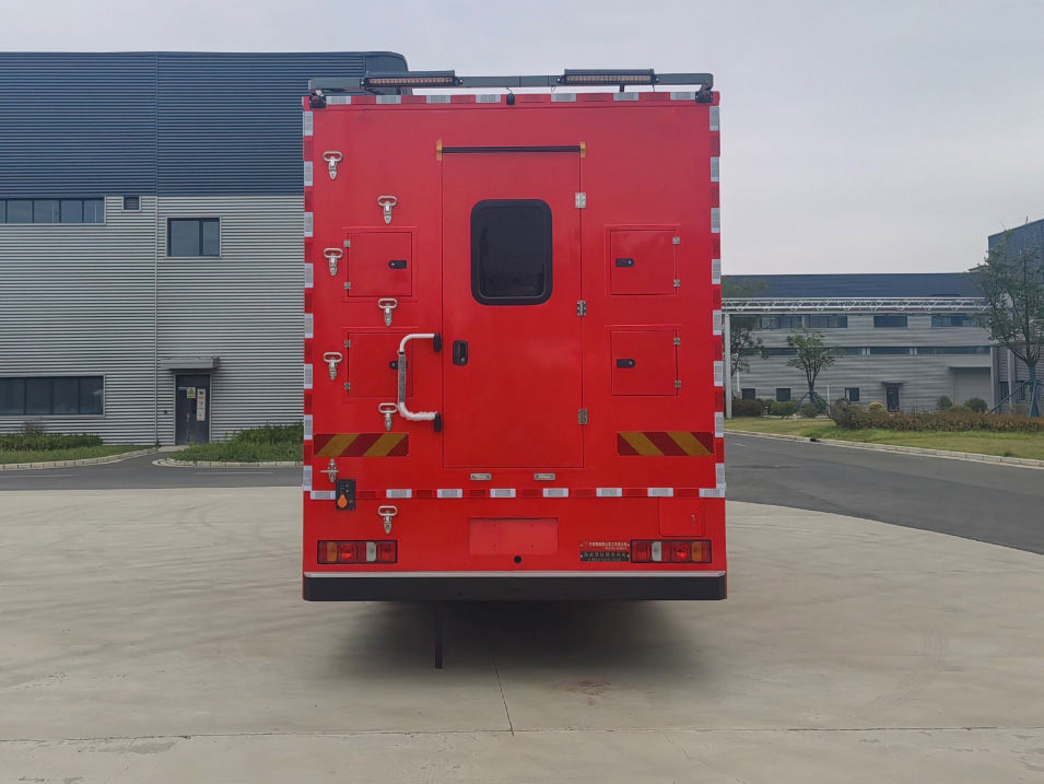 海威英達牌HWA5160XJSS6凈水車公告圖片