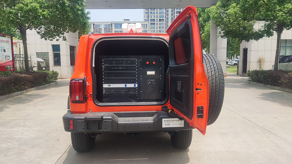 新東日牌YZR5032XZHCC指揮車公告圖片