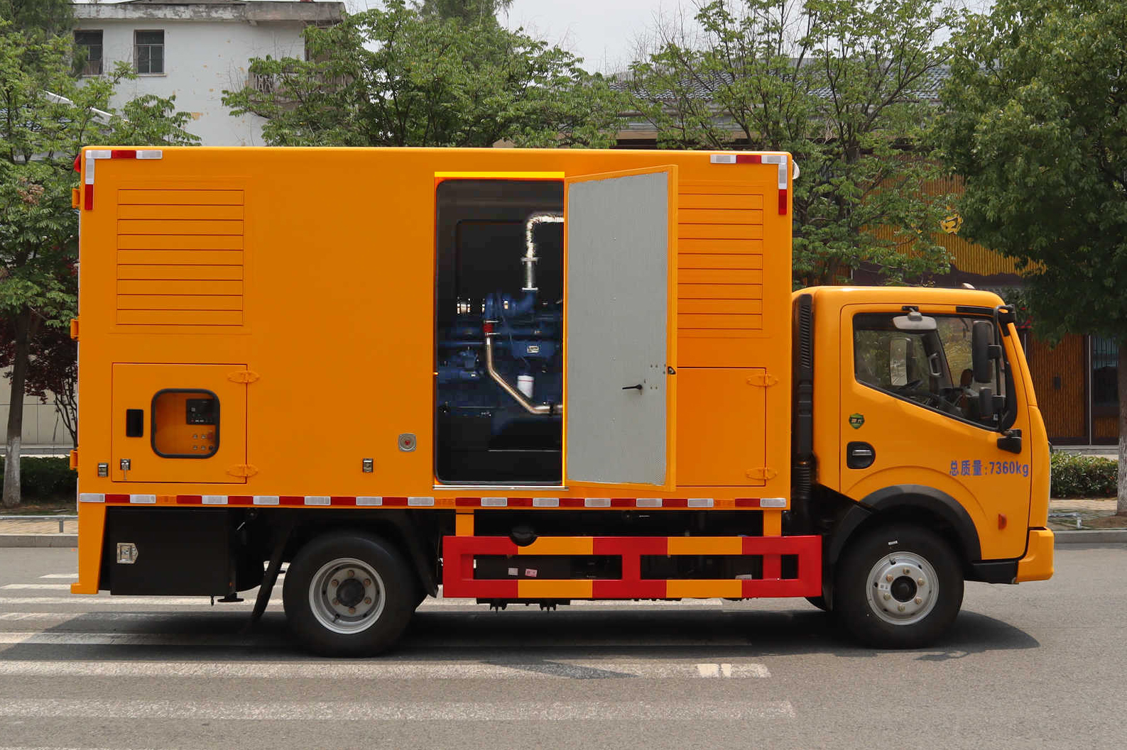 程力威牌CLW5071XDYADR電源車公告圖片