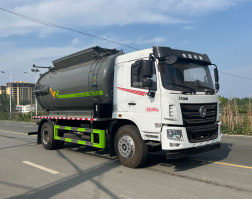 污泥自卸车