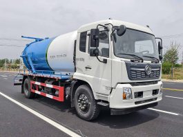 传旗重科牌CQH5180GXW6DF吸污车