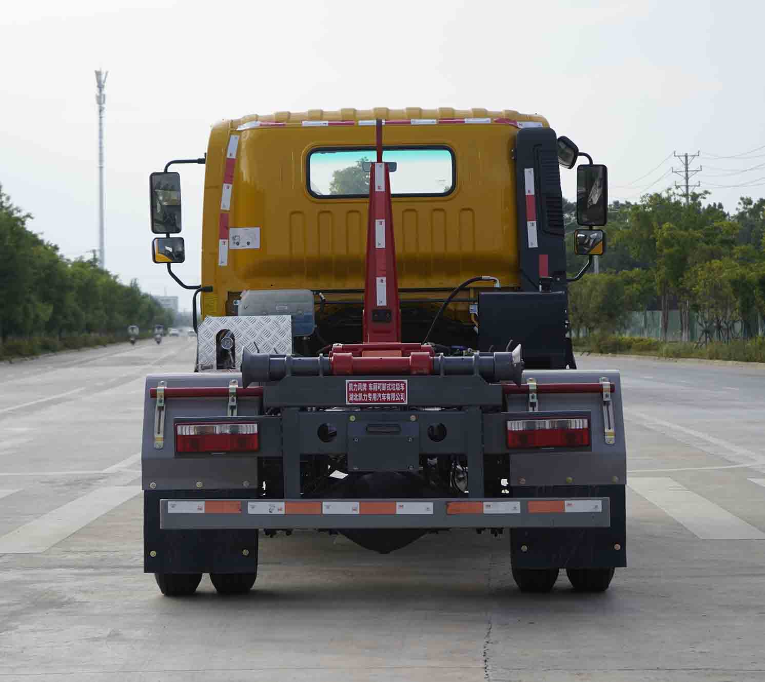 凱力風(fēng)牌KLF5042ZXXZ6車廂可卸式垃圾車公告圖片