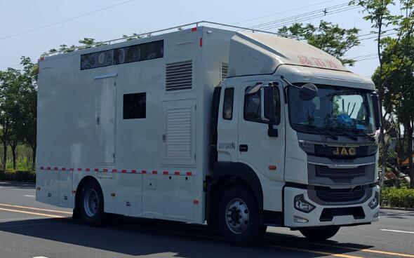 XMQ5120XTXD型通信車圖片