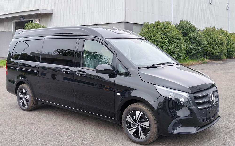 恒信致遠(yuǎn)牌CHX5036XSWS商務(wù)車