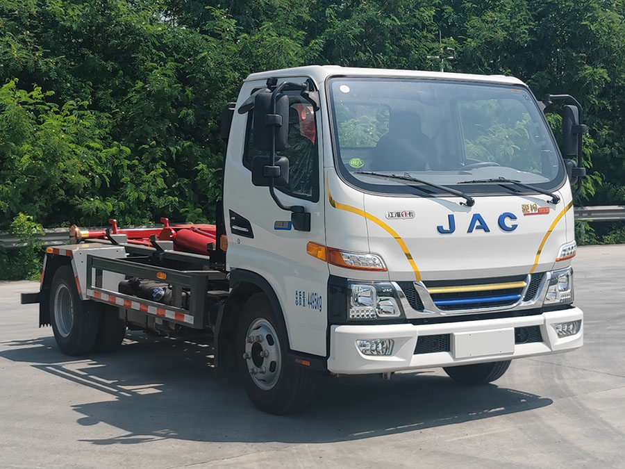 川汽建邦牌JBJ5040ZXXPHEV插電式混合動(dòng)力車廂可卸式垃圾車公告圖片