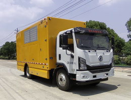 大流量排水抢险车