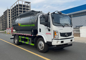 污泥自卸车