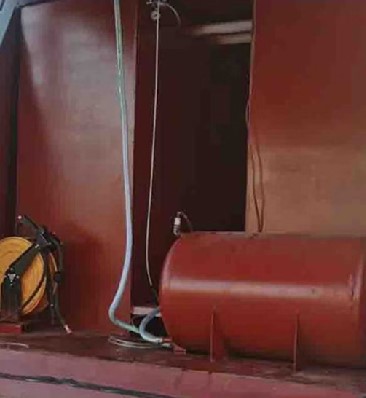 垃圾桶清洗車圖片