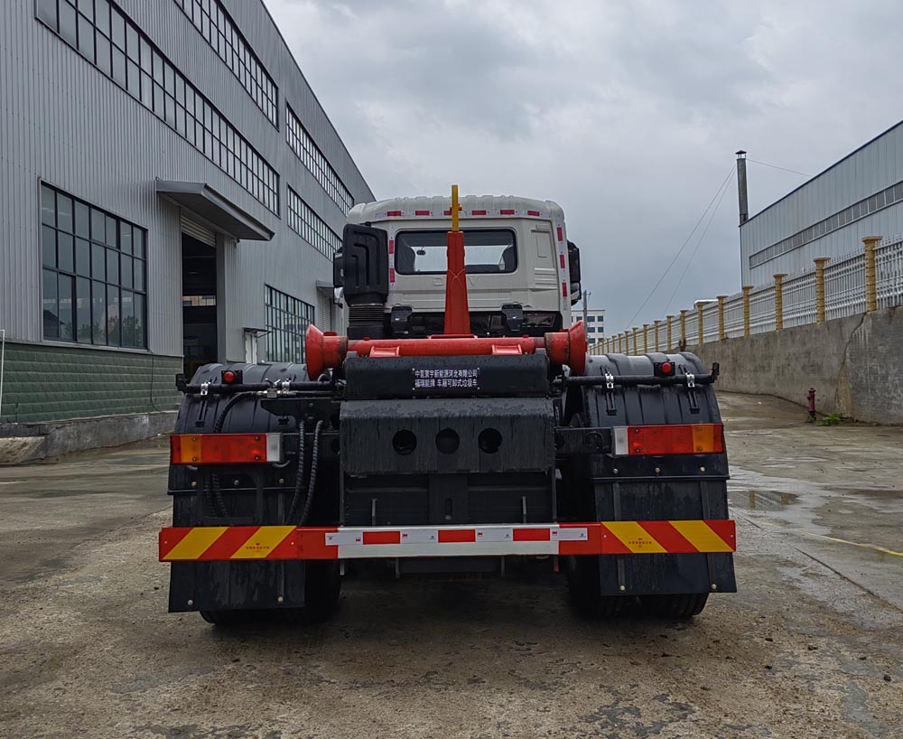 福瑞能牌ZMT5250ZXXDF6車廂可卸式垃圾車公告圖片