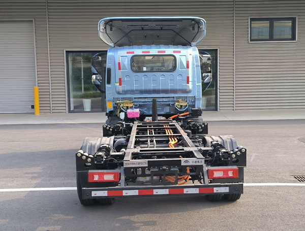 宇通牌ZKH5045ZKXBEV253純電動車廂可卸式汽車公告圖片