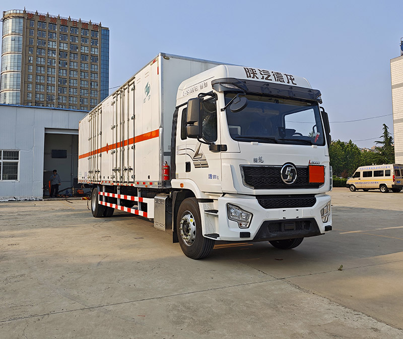 HYJ5180XQY-SX1型爆破器材運(yùn)輸車圖片