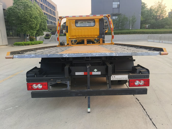 楚勝牌CSC5044TQZPB6L清障車公告圖片