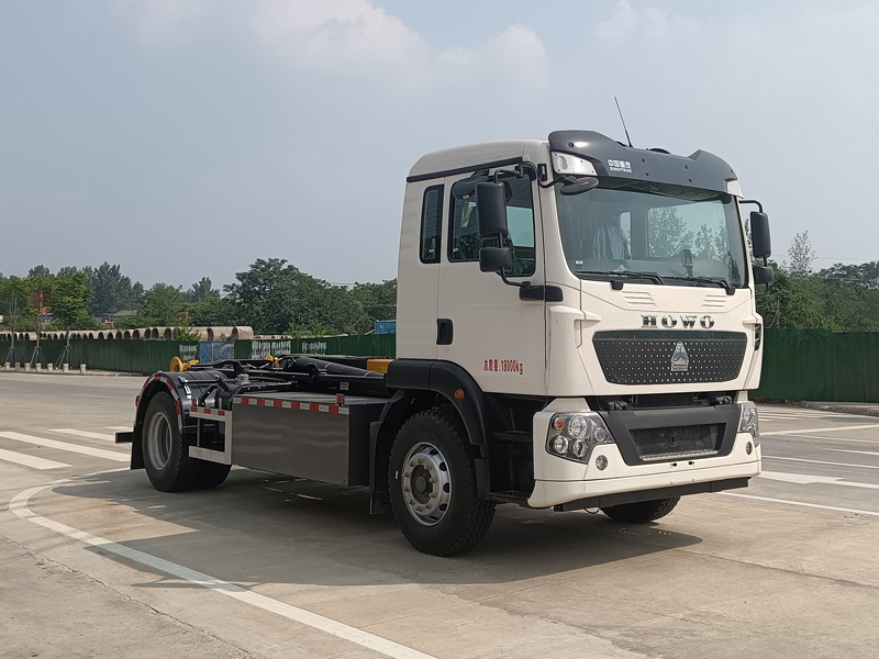 CSC5187ZXXZBEV型純電動(dòng)車廂可卸式垃圾車圖片