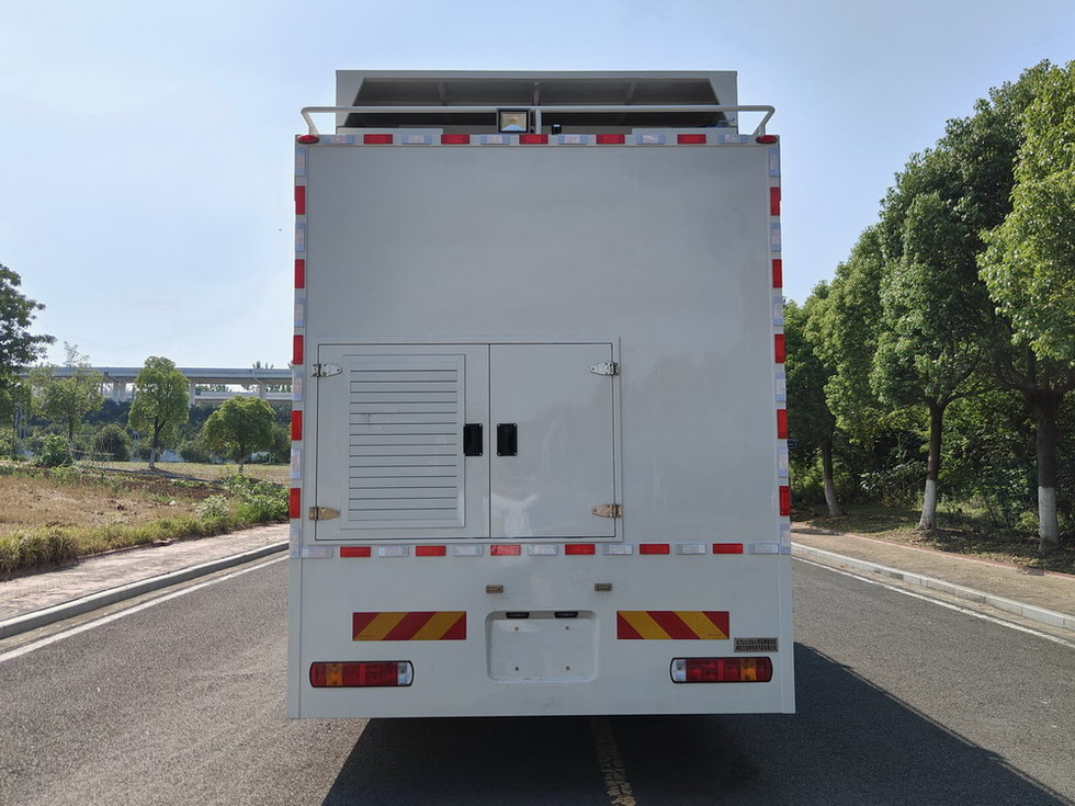 雨花牌ALT5131XTX6H通信車公告圖片