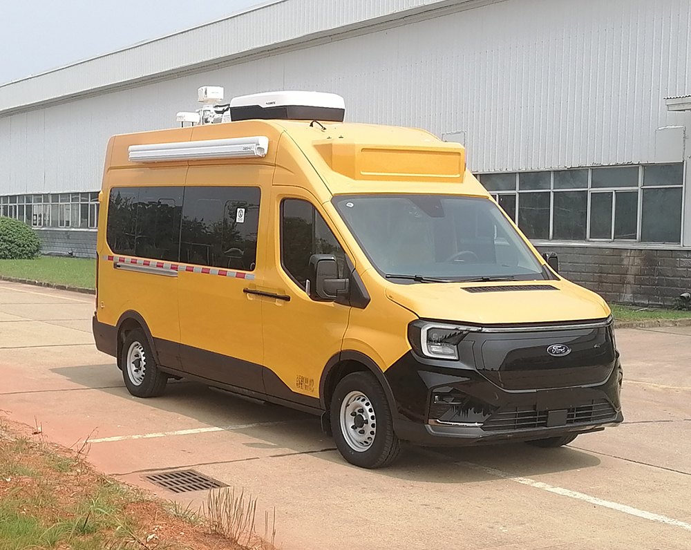 江改牌JX5045XZHMK6-VBEV純電動(dòng)指揮車