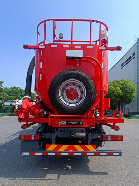 四機(jī)牌SJX5392TGJ固井車公告圖片