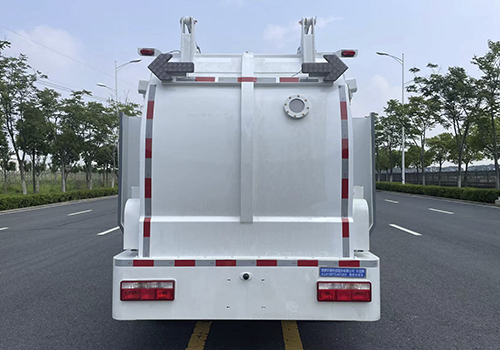 樂潔牌JLL5120TCAEQE6餐廚垃圾車公告圖片