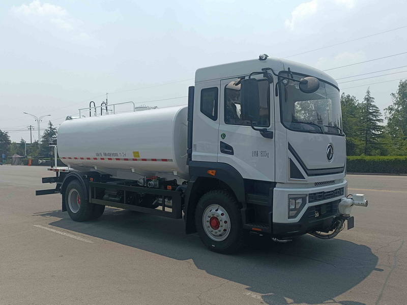 XLT5181GPSEQA6型綠化噴灑車圖片