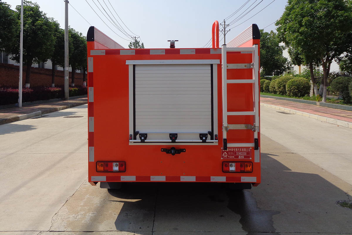 中潔牌XZL5046GSS6灑水車公告圖片