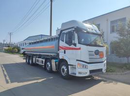 运油车