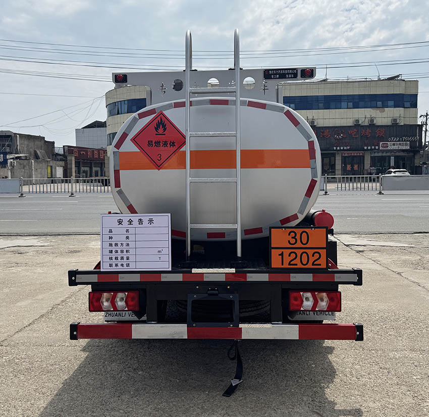 專力牌ZLC5090GJYHC6加油車公告圖片