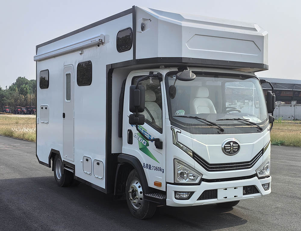 勇圖牌AYT5070XLJPHEV插電式混合動力旅居車公告圖片