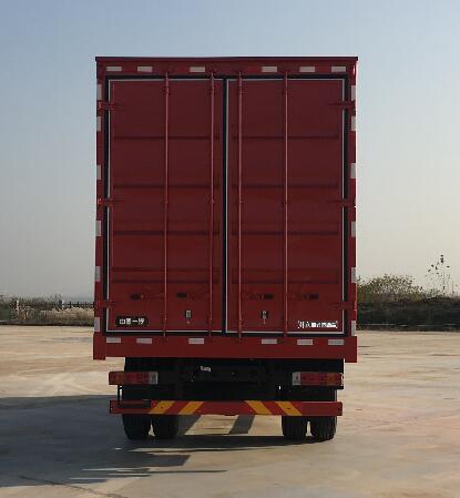 解放牌CA5160XXYPK15L2E6A80廂式運(yùn)輸車公告圖片
