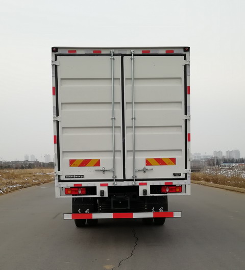 東風(fēng)牌DFH5140XXYB2廂式運(yùn)輸車公告圖片